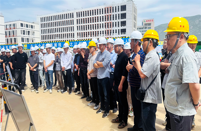 2025年4月17日，由莆田市涵江区住房和城乡建设局主办、PT视讯三建承办的钢筋安装工程质量防控现场交流会在联东U谷·涵江海峡智造产业谷一期成功召开。